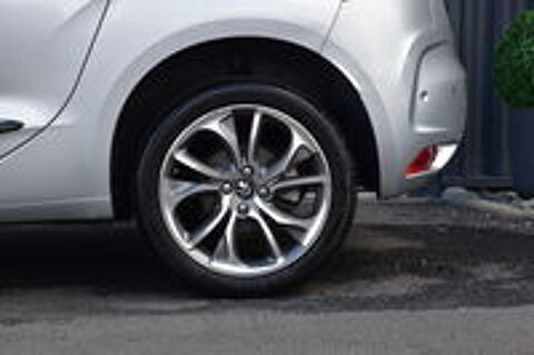DS4 BlueHDi 150 S&S BVM6 Sport Chic 2015 occasion 56300 Pontivy