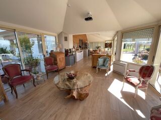  Maison à vendre 10 pièces 240 m²
