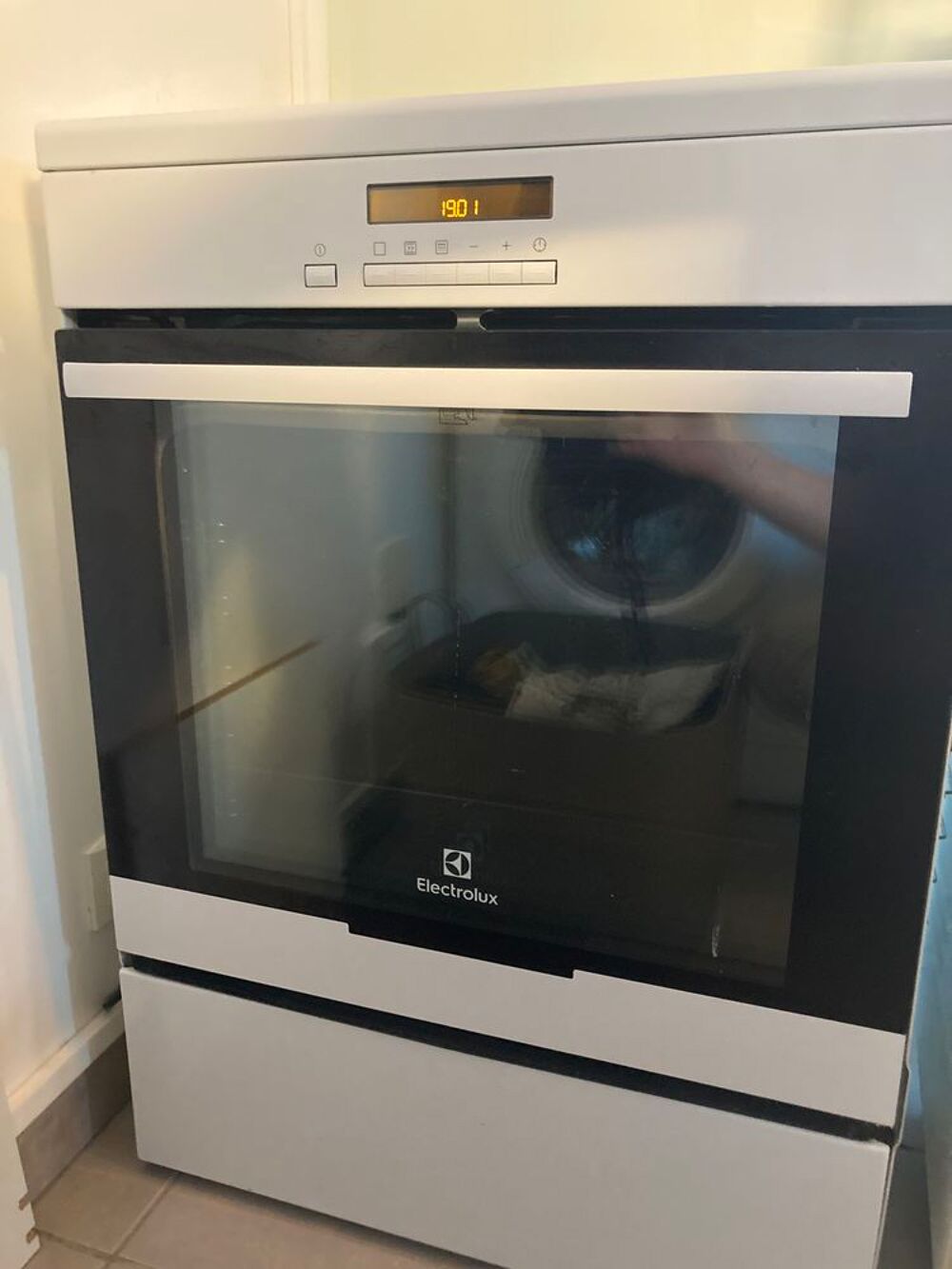 Cuisini&egrave;re induction familiale electrolux Electroménager