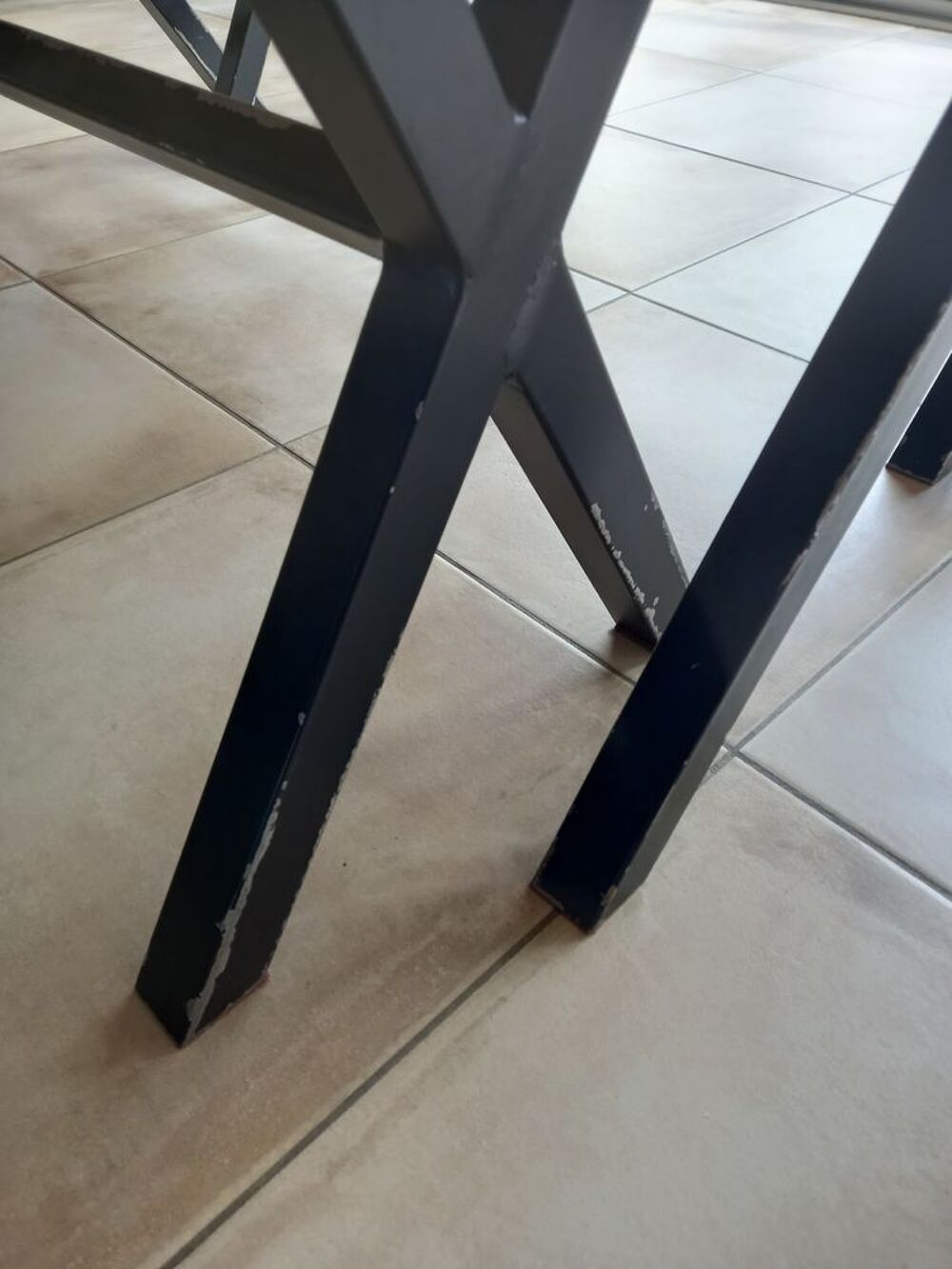 Table et bancs style industriel Meubles