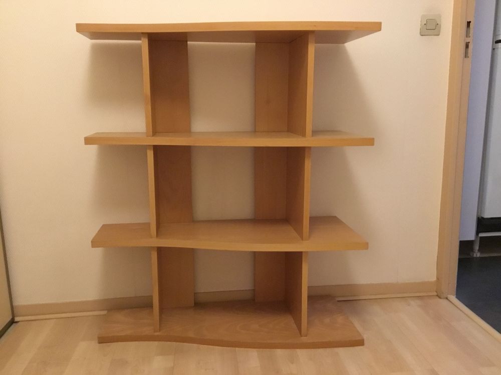 &Eacute;tag&egrave;res plaqu&eacute;es h&ecirc;tre Meubles