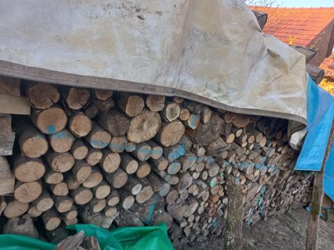 Cause place Lot de 8 st�res bois de chauffage SEC 680 EUROS 680 Laubach (67)