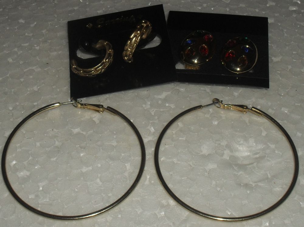 Lot de 3 paires de Boucles d'Oreilles. NEUVES Bijoux et montres