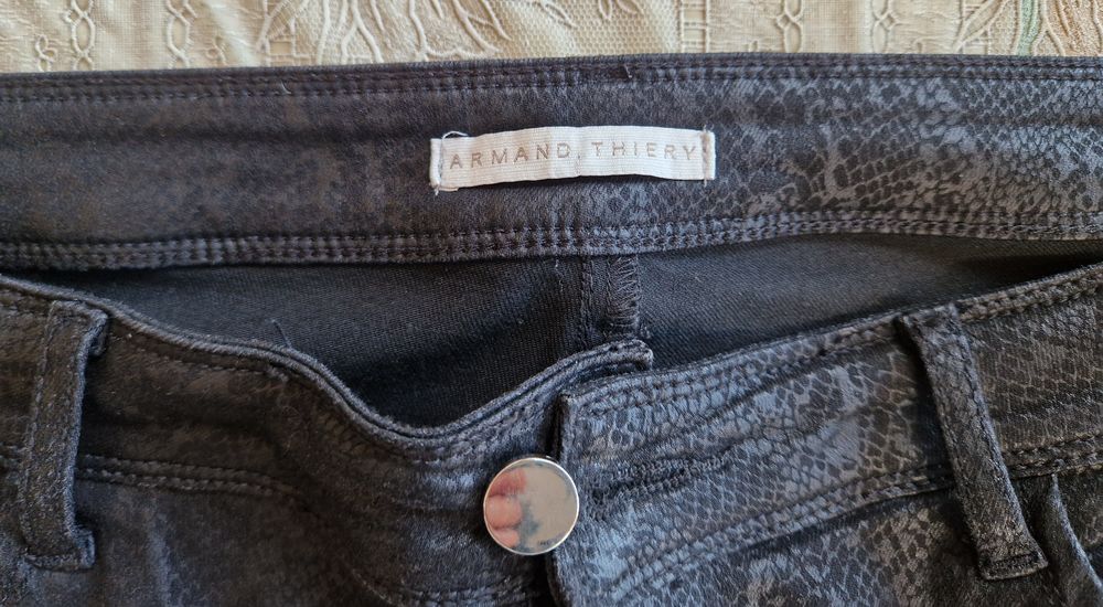Pantalon Vêtements