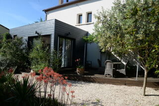  Maison  vendre 10 pices 215 m