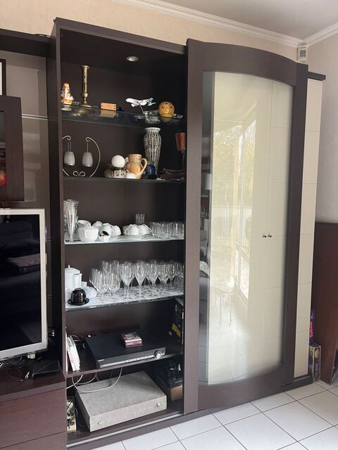 un buffet meuble TV de la marque Mobilier de France 600 Carri�res-sur-Seine (78)