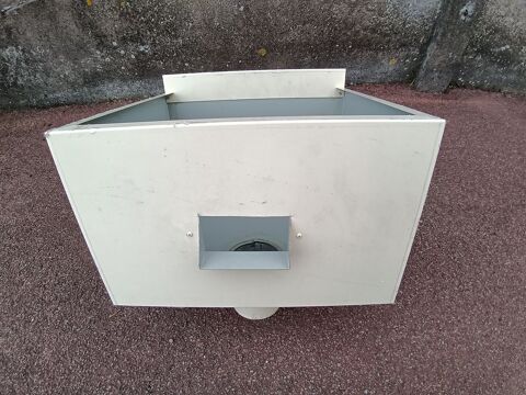 Rcuperateur d,eau en acier pour tuyau diam 90 mm   ORLEANS
20 Saint-Denis-en-Val (45)