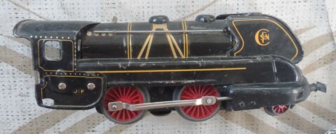 Chemin de fer �lectrique JEP 5841-2 bass-vol des ann�es 50 150 Castries (34)