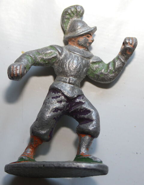 QUIRALU Chevalier Moyen Age Lansquenet Conquistador Lancier 12 Issy-les-Moulineaux (92)