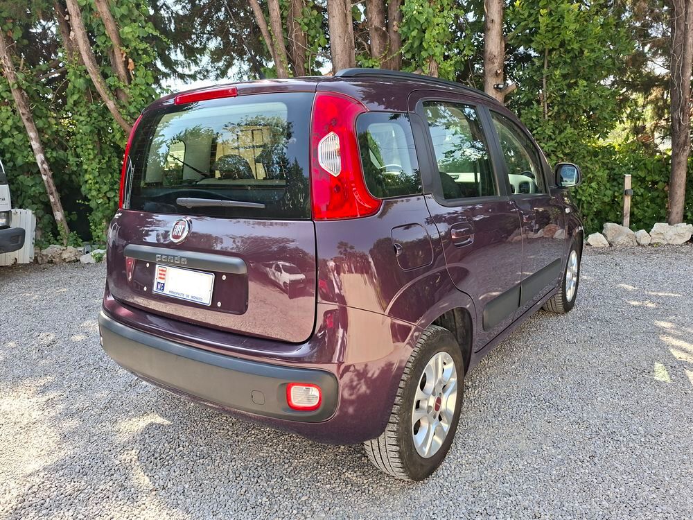 Panda 1.2 8V 69 ch Lounge 2015 occasion 06150 Cannes La Bocca