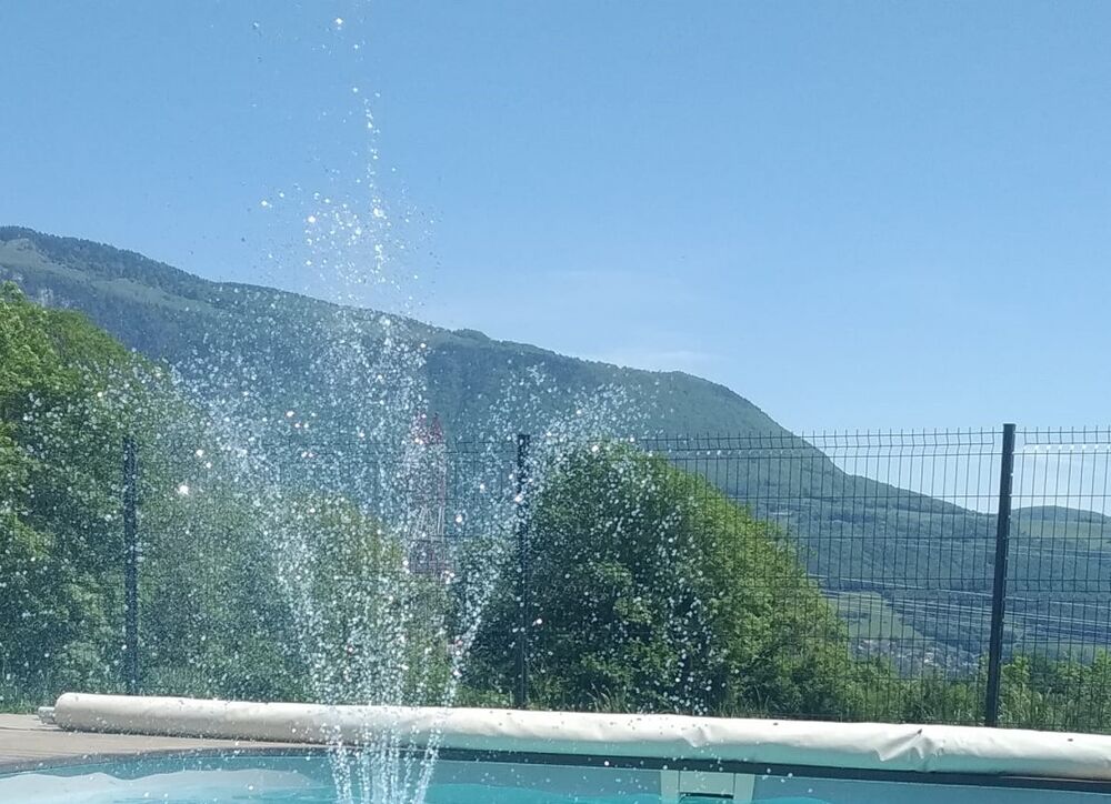 b&acirc;che &agrave; barre . Jardin