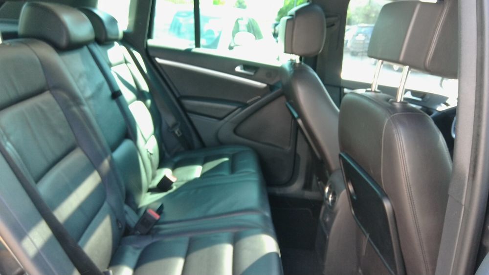 Tiguan 2.0 TDI 150 FAP BlueMotion Technology S&eacute;rie Sp&eacute;ciale R-Exclusive 2015 occasion 13821 La Penne-sur-Huveaune
