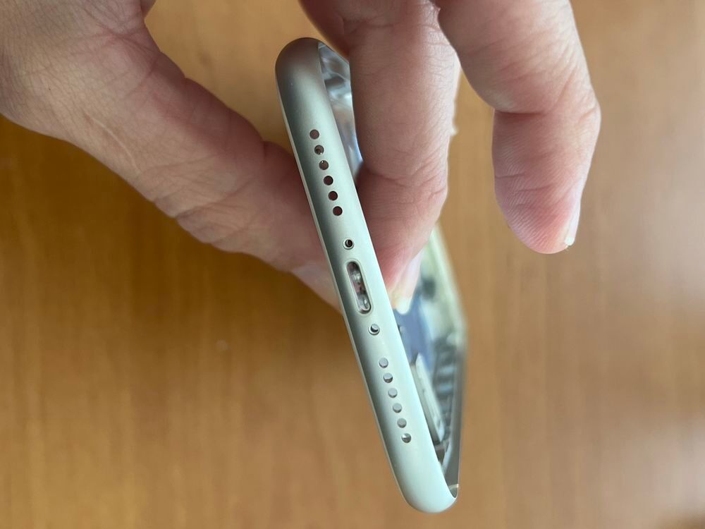 Chassis pour iPhone 11 blanc nu Téléphones et tablettes