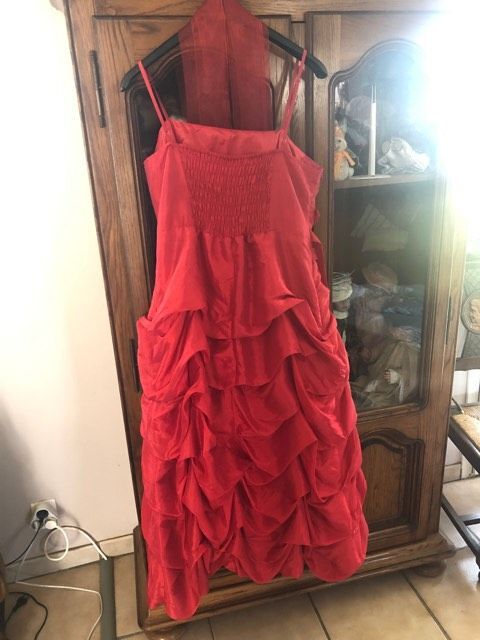 robe de coctail taille 48 NEUVE 35 Saint-Caradec (22)