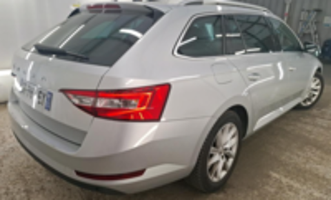 Superb Combi 2.0 TDI 150 SCR DSG7 Business 2023 occasion 60230 Chambly