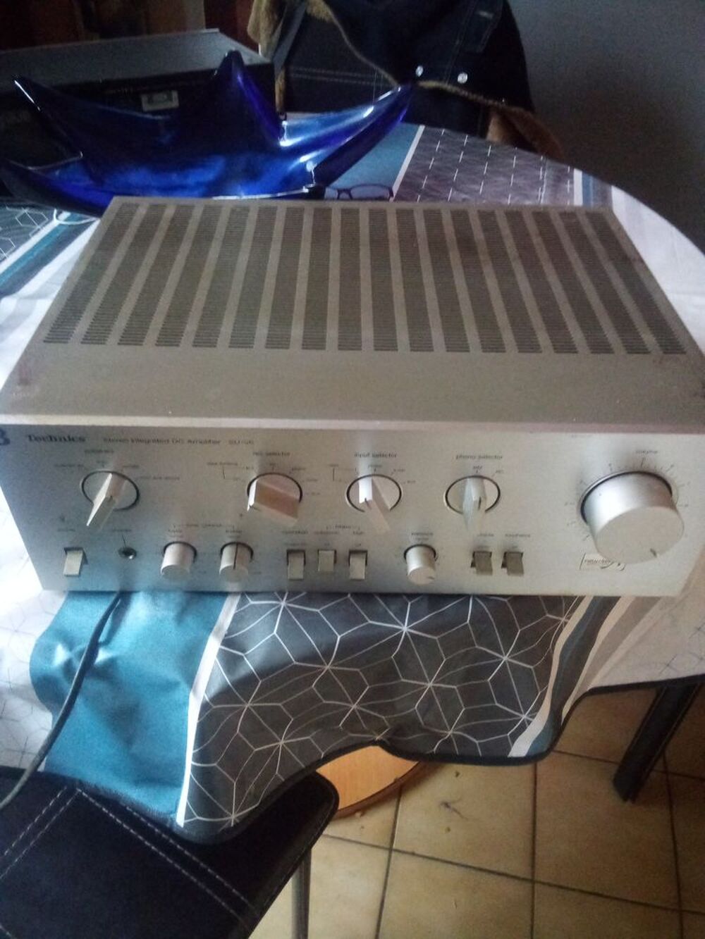 St&eacute;r&eacute;o integrated DC amplifier Su-V6 Instruments de musique