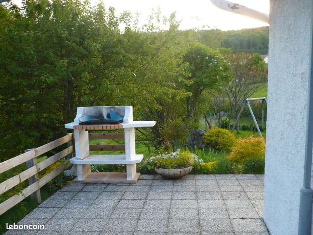   Maison indépendante au calme avec terrain clos.  Rhône-Alpes, Verrières-en-Forez (42600)