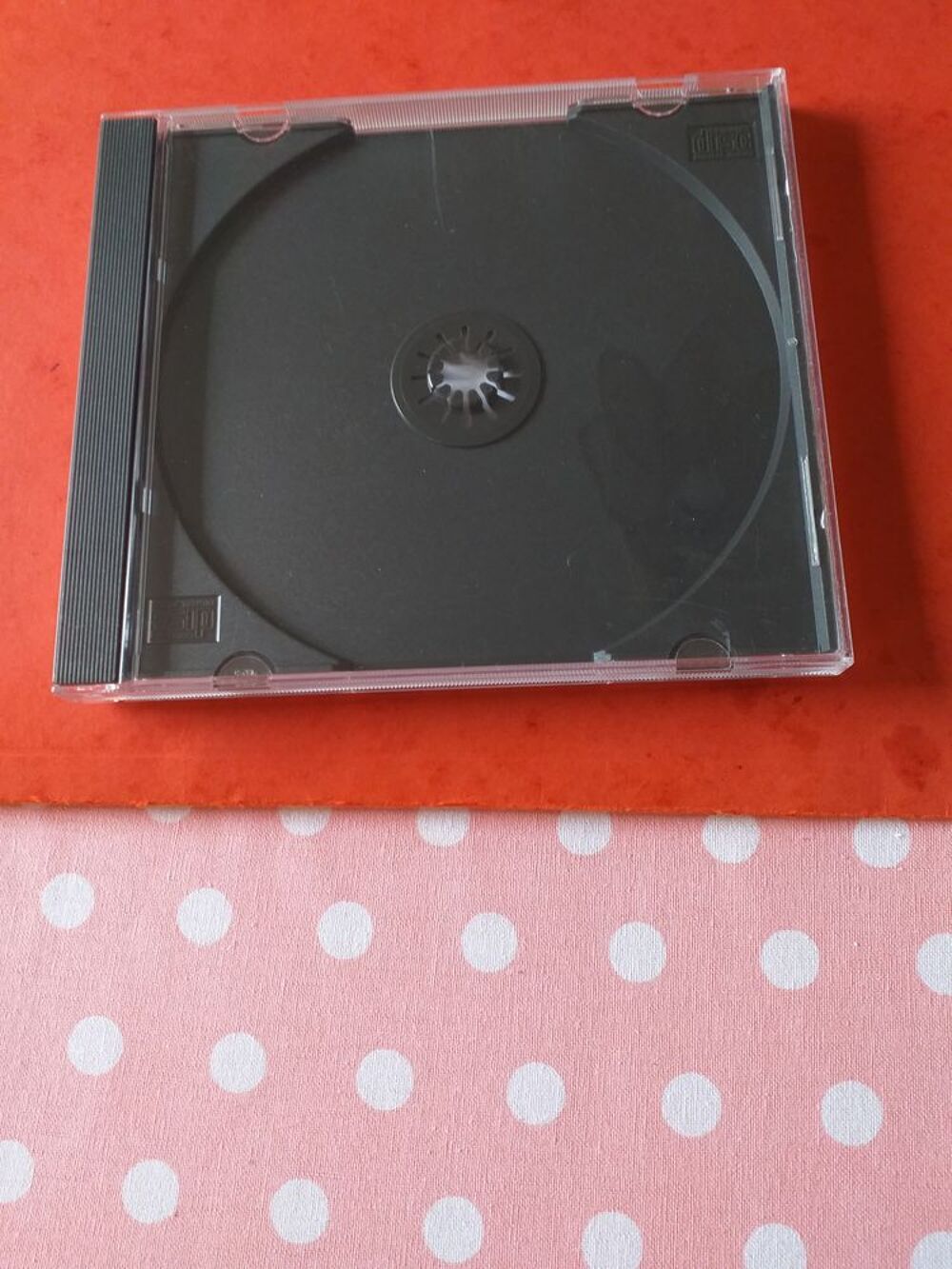 BO&Icirc;TIERS POUR DVD OU CD CD et vinyles