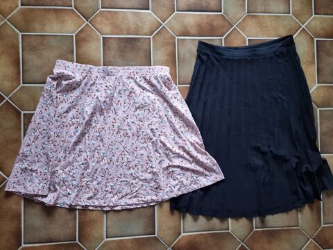Lot de 2 jupes noire et rose pour femme taille L/40 3 Vulbens (74)
