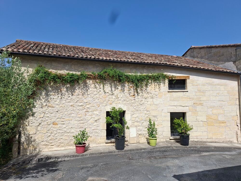 Vente Maison MAISON EN PIERRE DE CHARME ? 165 m² ? 4 CHAMBRES ? Grézillac