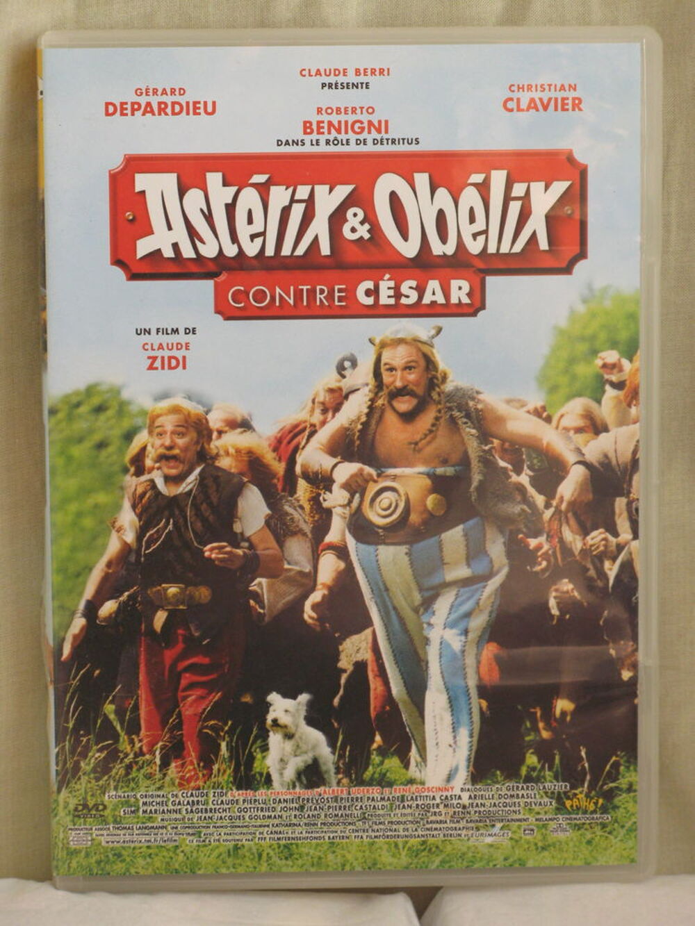 Ast&eacute;rix et Ob&eacute;lix contre C&eacute;sar DVD et blu-ray