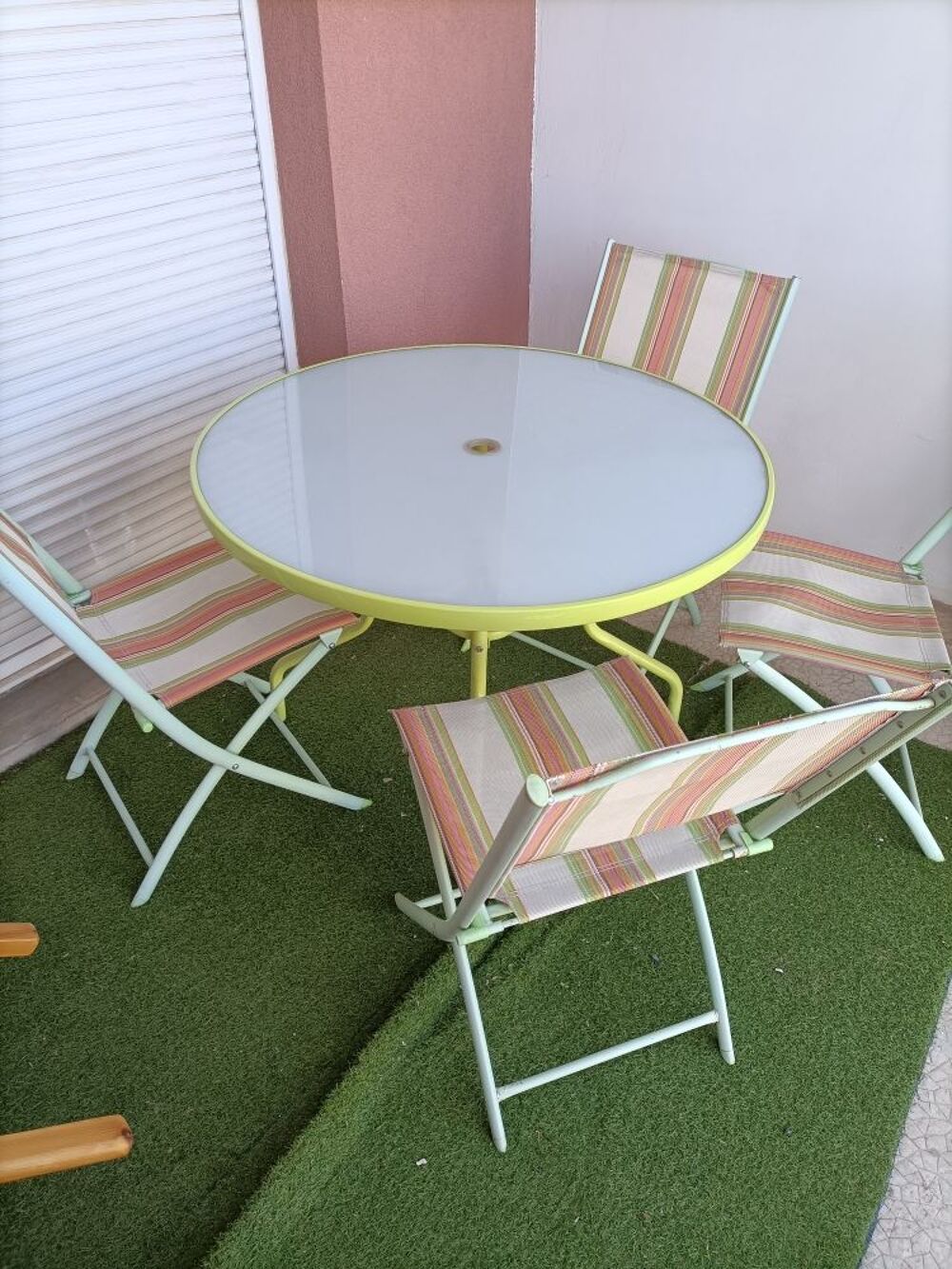 Table jardin chaises Meubles
