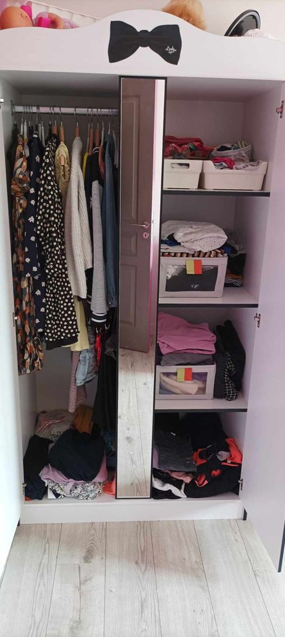 ARMOIRE CHAMBRE FILLE &Eacute;TAT NEUF Mobilier enfants