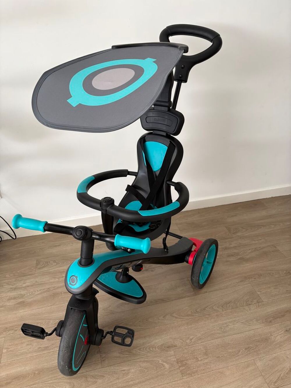 Poussette b&eacute;b&eacute; 3 roues Globber Jeux / jouets