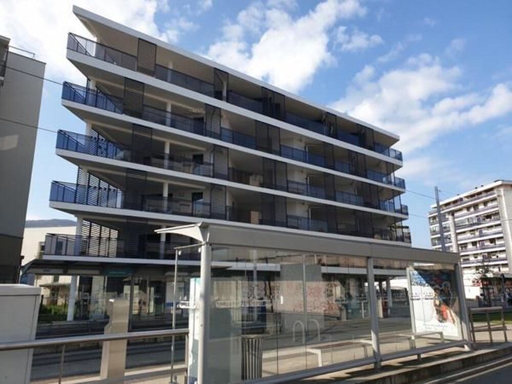 Location Appartement T2 résidence au pied du Tram 17 direction Genève Gaillard