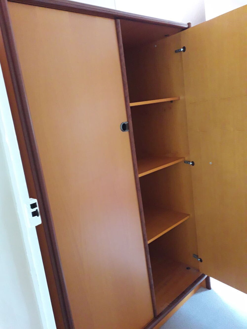 Mobilier pour chambre (lit-armoire-bureau......) Meubles