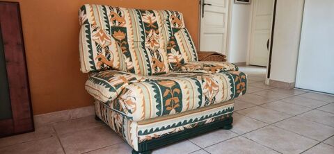 fauteuil  trs confortable 35 Aubagne (13)