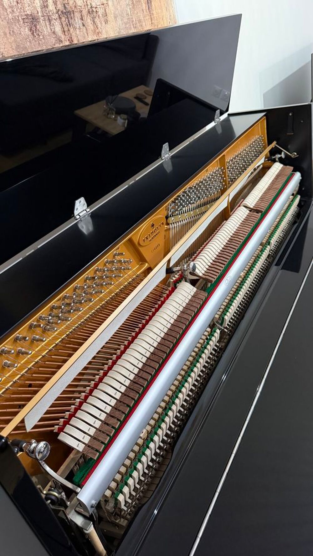 Piano Droit Schimmel Fridolin F121 Instruments de musique