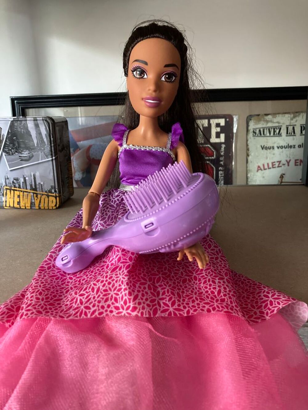 Achetez grande barbie 43 cm quasi neuf annonce vente Amiens 80
