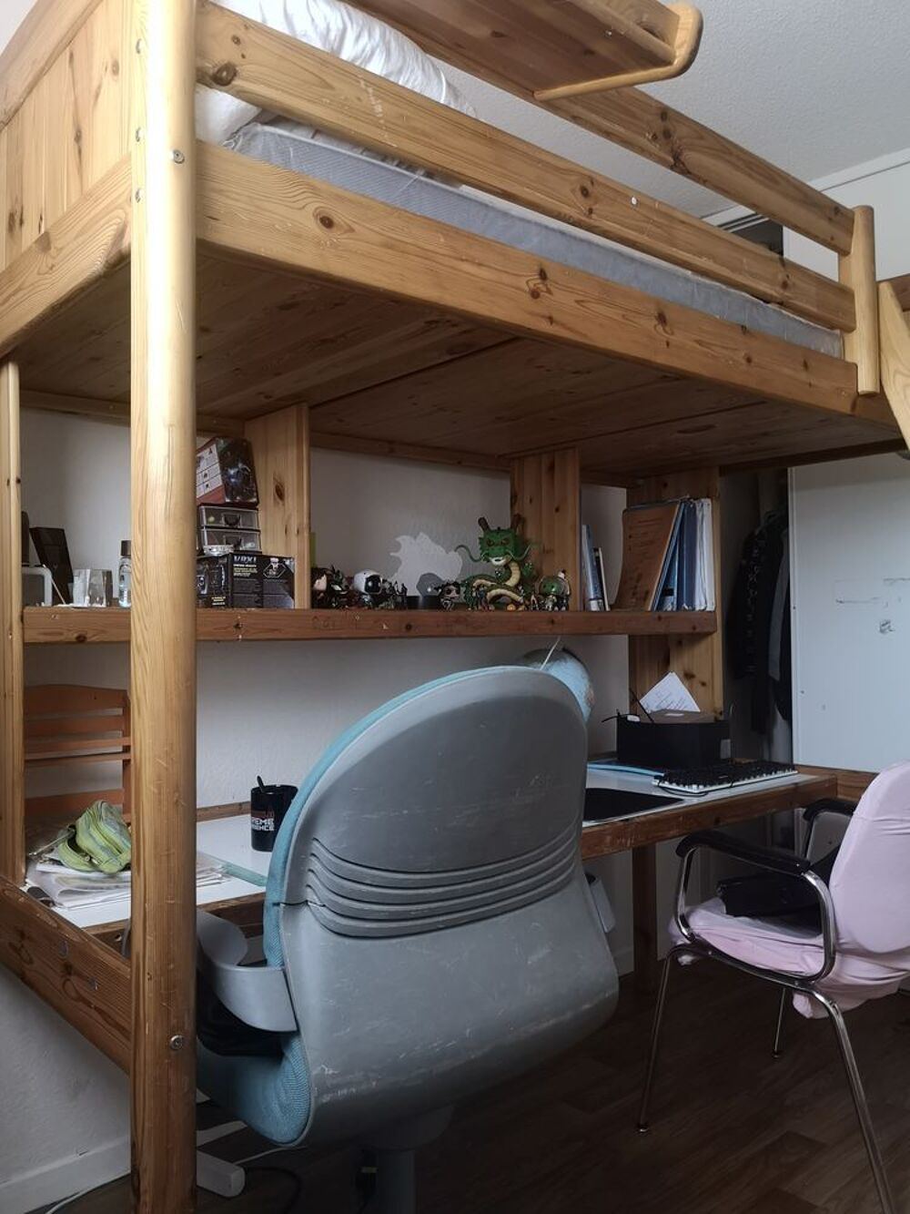 Lit superpos&eacute; bureau int&eacute;gr&eacute; Meubles