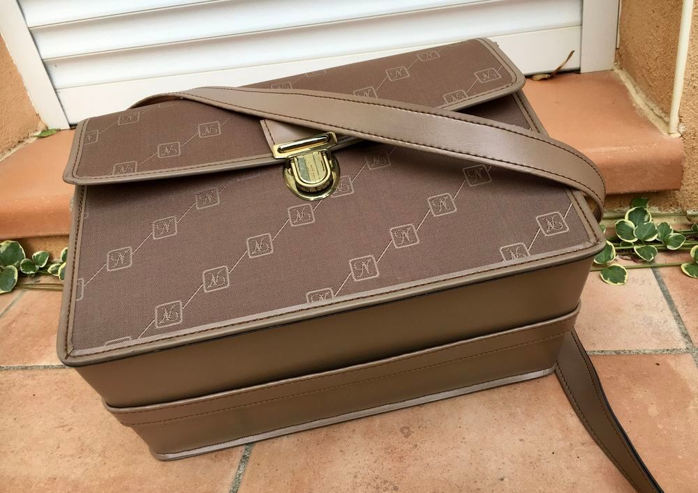 Vanity case rigide ; &Eacute;tat neuf Maroquinerie