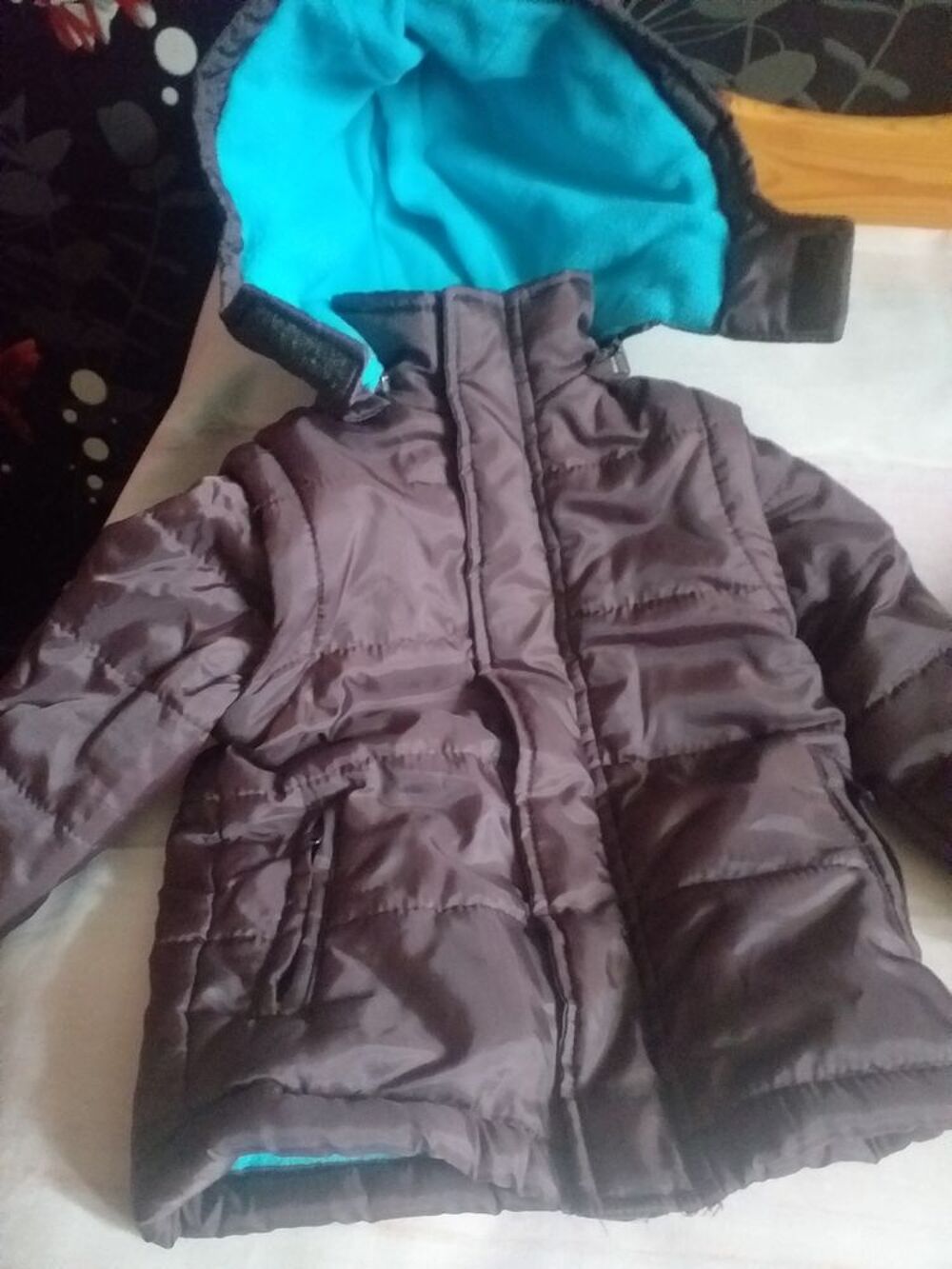 Lot 2 blousons Vtements enfants