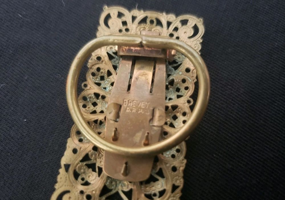 Pince &agrave; foulard filigrane art nouveau Bijoux et montres
