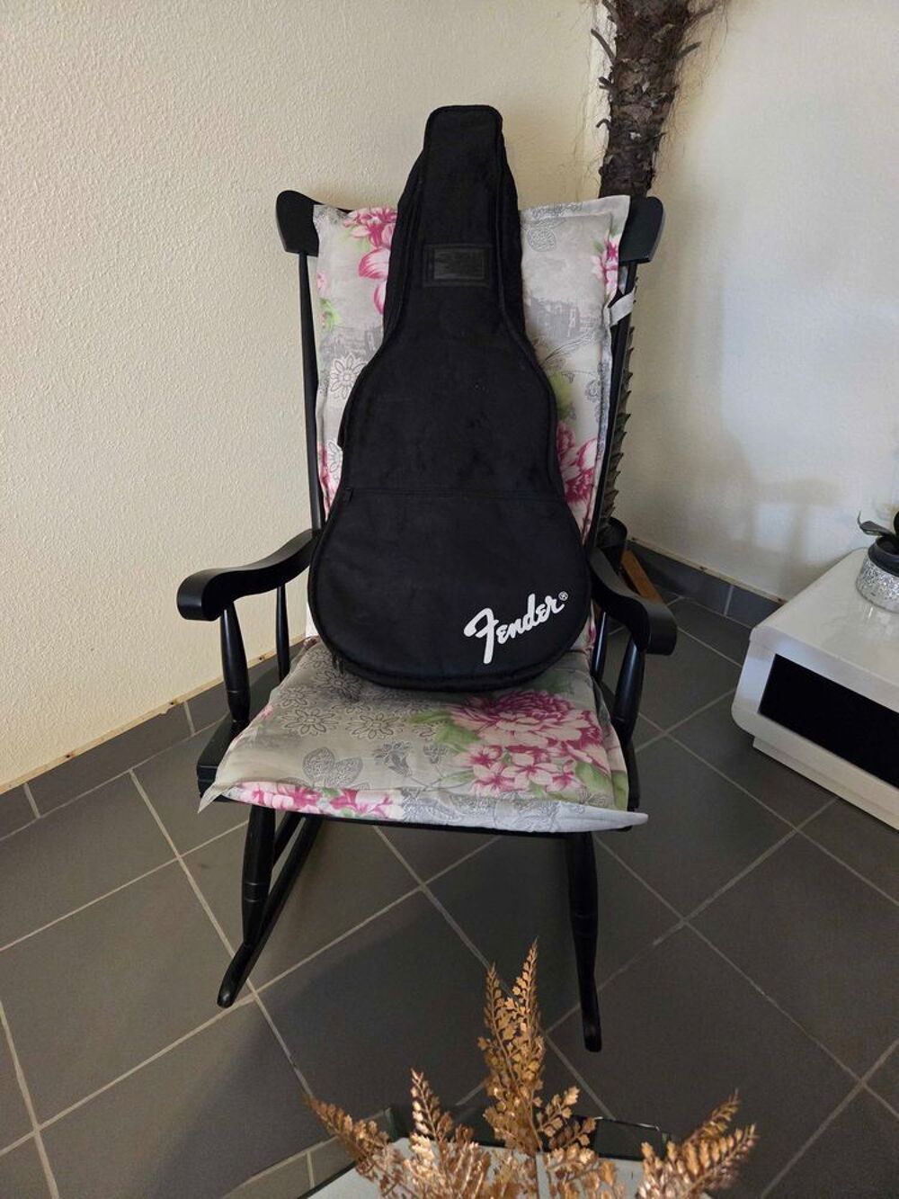Guitare Admira Artesan&agrave;&shy;a Flamenco €" Made in Spain €" Tr&egrave;s bon &eacute;tat Instruments de musique
