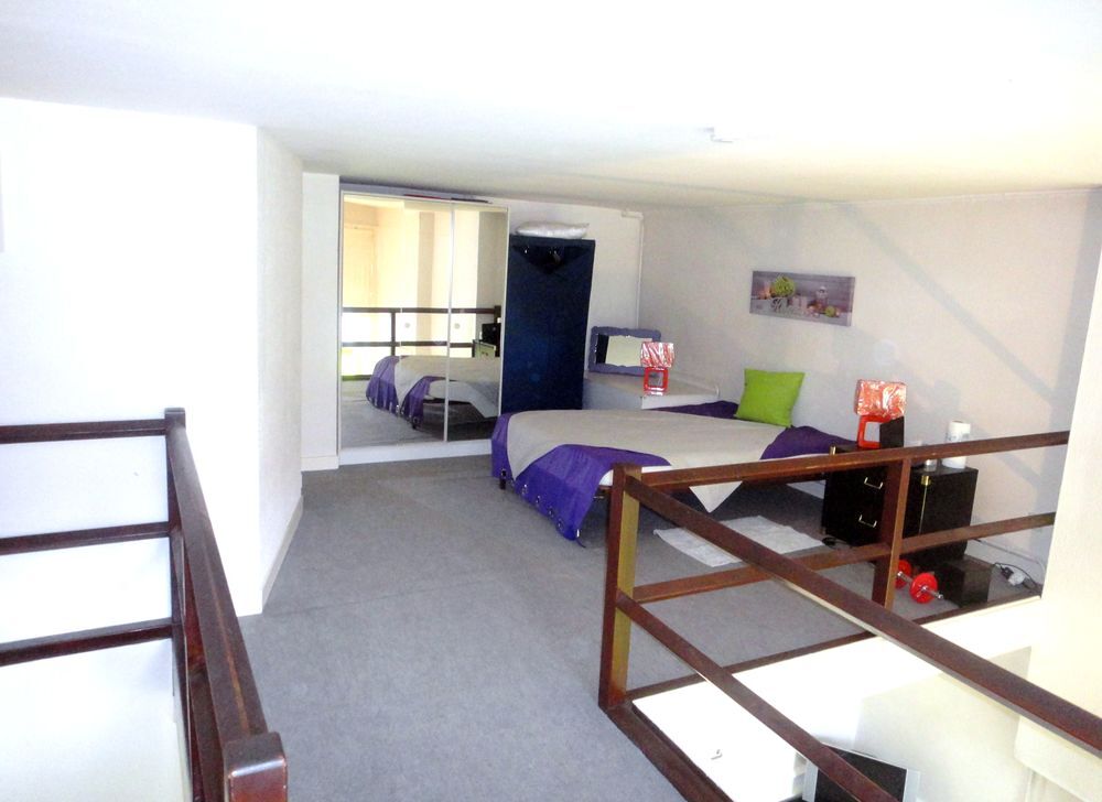 Location Appartement DUPLEX MEZZANINE 45m2 meublé CARNOT- J.JAURES PARKING Saint-Étienne