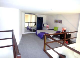  Appartement à louer 2 pièces 45 m²