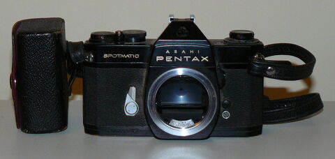 Appareil photo argentique et 2 objectifs 200 Verdalle (81)