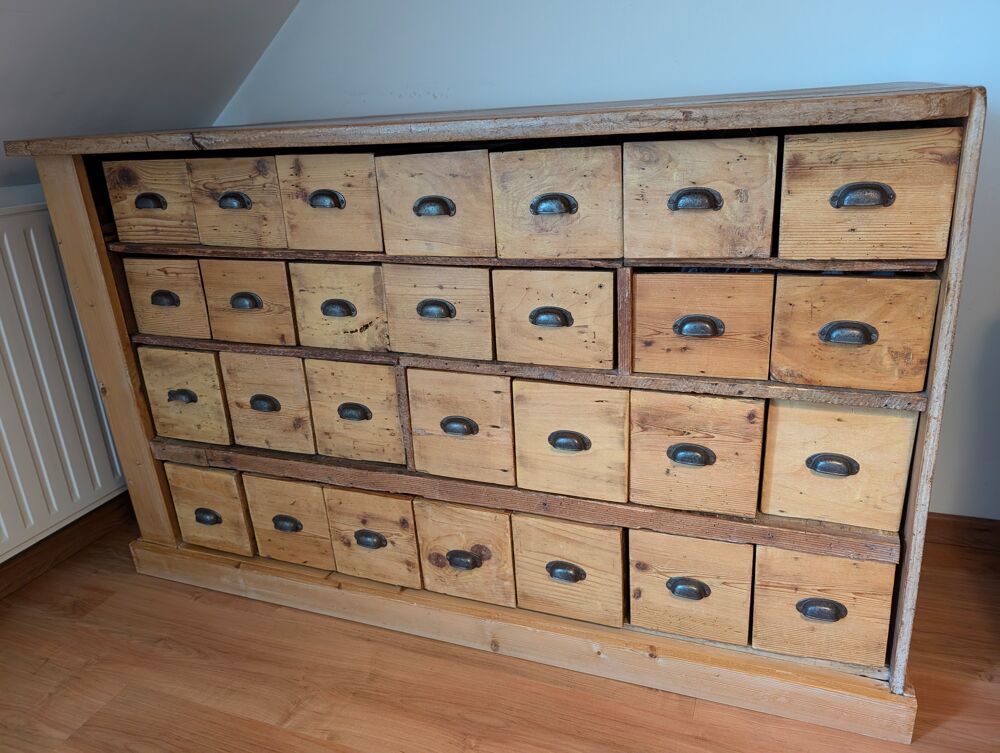 Ancien meuble de quinquailler Meubles
