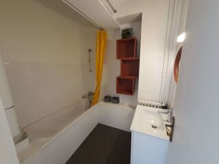  Appartement  vendre 4 pices 83 m