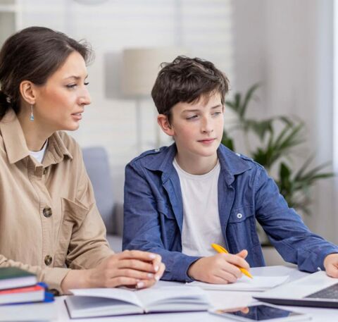 Cours particuliers d'anglais - Tous niveaux (visio ou groupe 0 93100 Montreuil