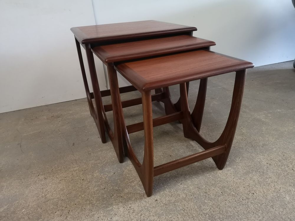 Tables gigognes G Plan Meubles