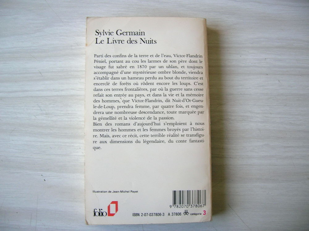 Le livre des nuits - Sylvie GERMAIN Livres et BD