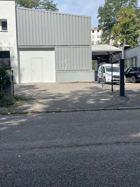 ENTREPOT A LOUER A MEYTHET 1900 74960 Cran-gevrier