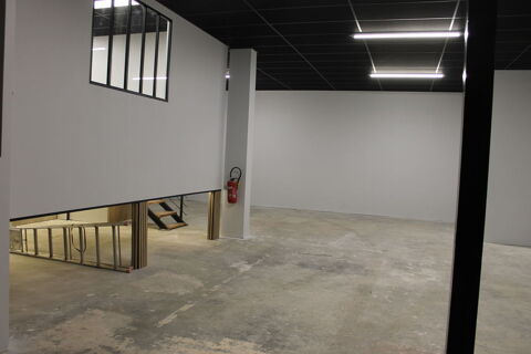  Atelier  louer 1 pice 100 m