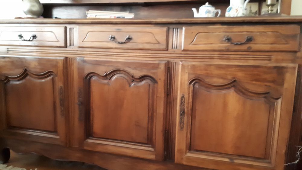 Buffet campagnard 3 portes rehauss&eacute; d'un vaissellier Meubles