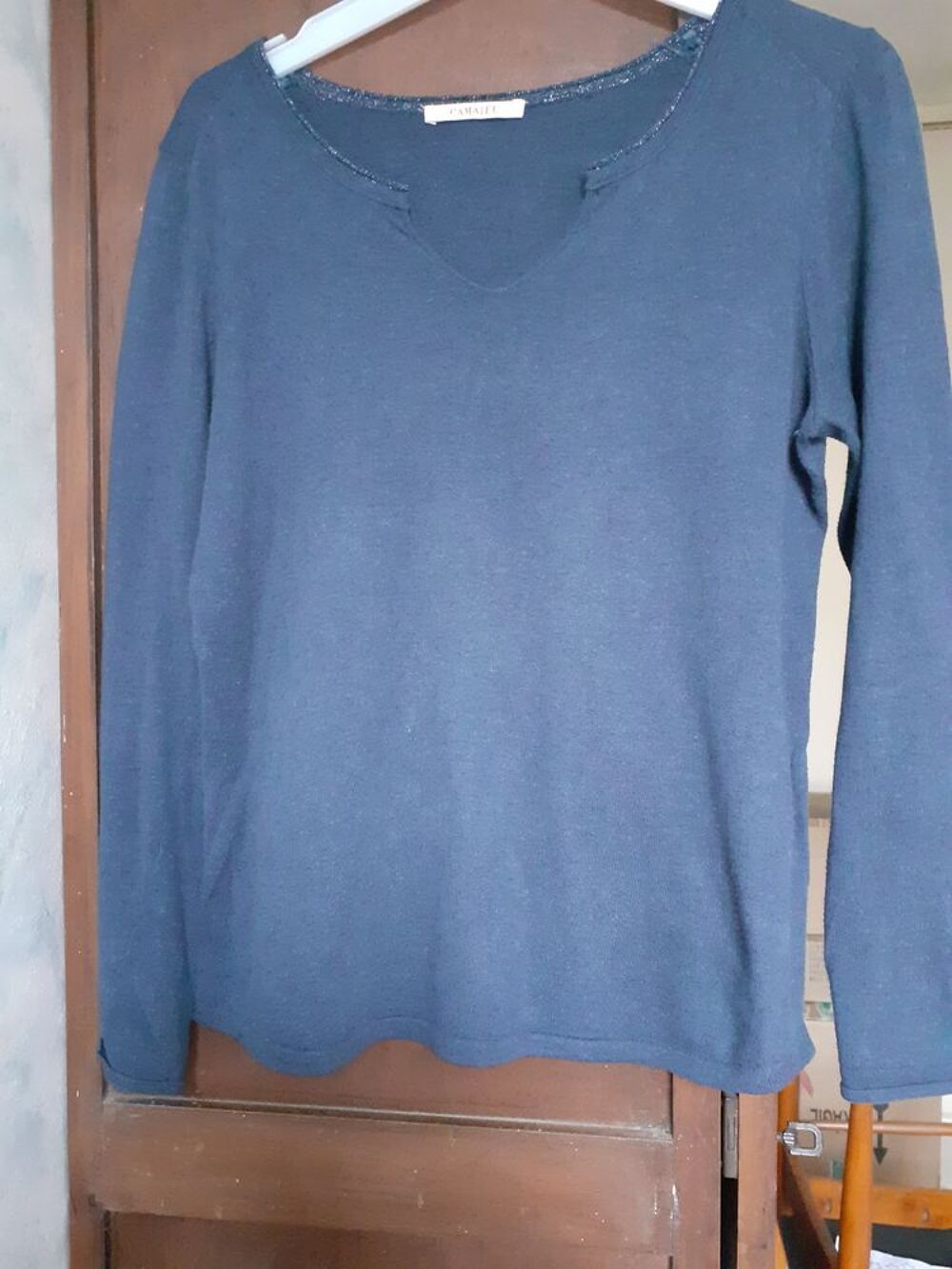 Pull femme taille S Vêtements